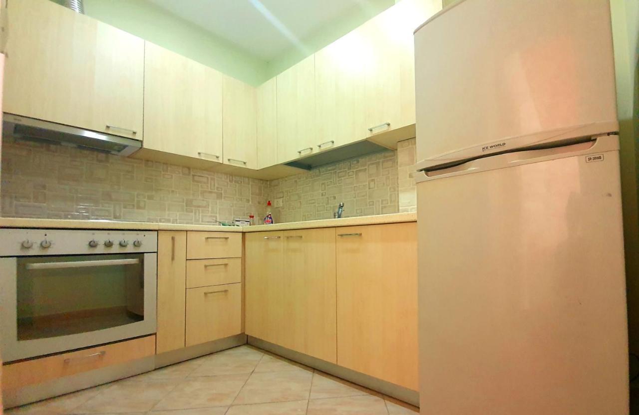 A Cheerful Villa With Free Parking Space Тирана Экстерьер фото